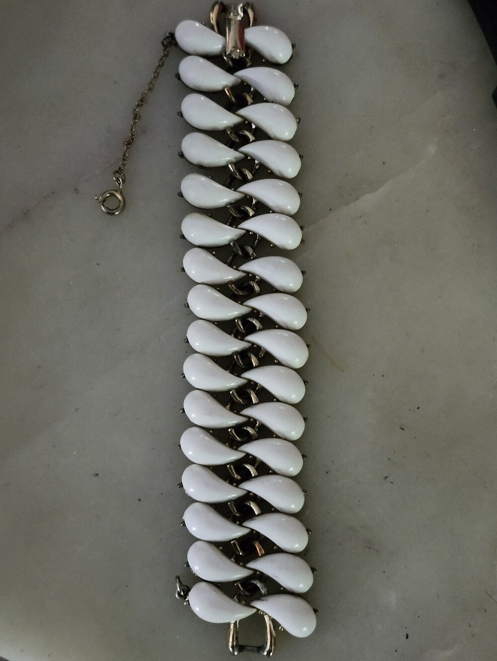 Vtg Coro MCM White Thermoset Link Bracelet